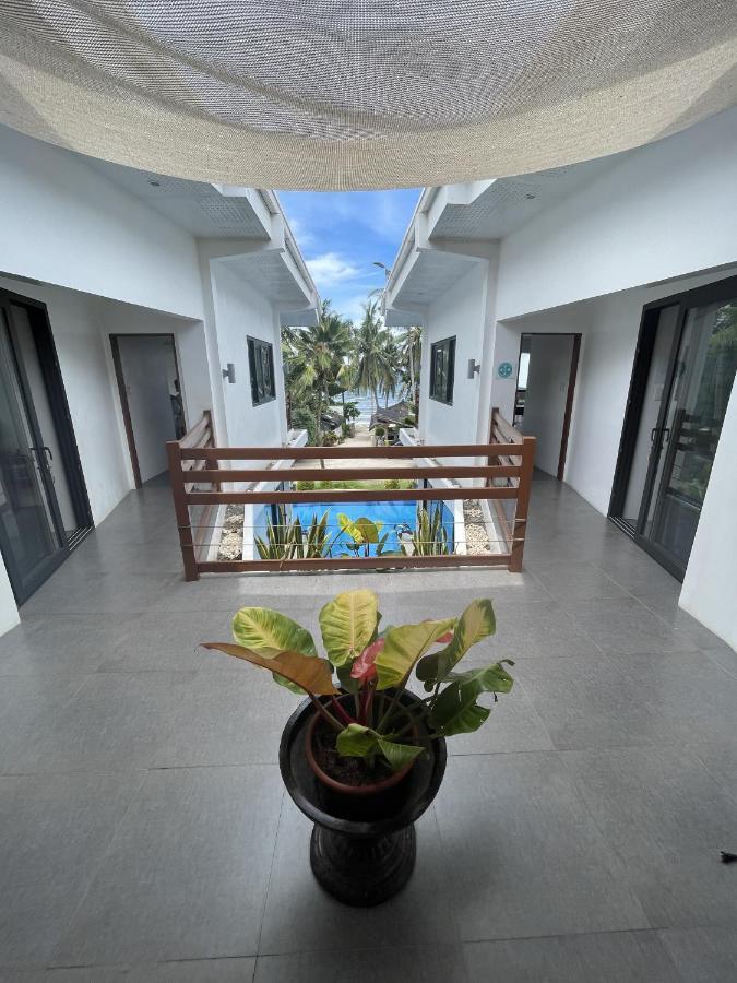 The Whitehouse By The Sea Villa Panglao Exterior photo